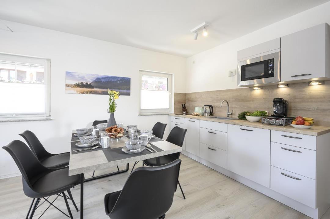 Enzian Apartments 그라이나우 외부 사진