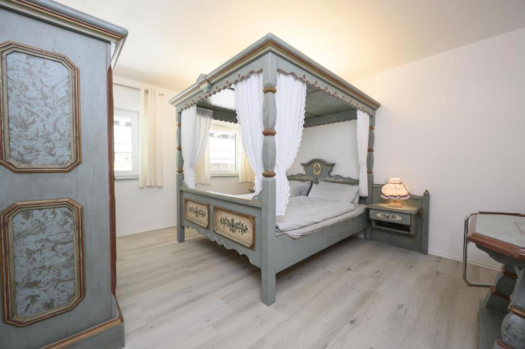 Enzian Apartments 그라이나우 외부 사진