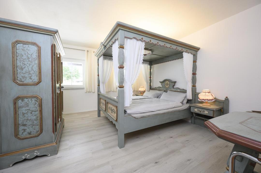 Enzian Apartments 그라이나우 외부 사진