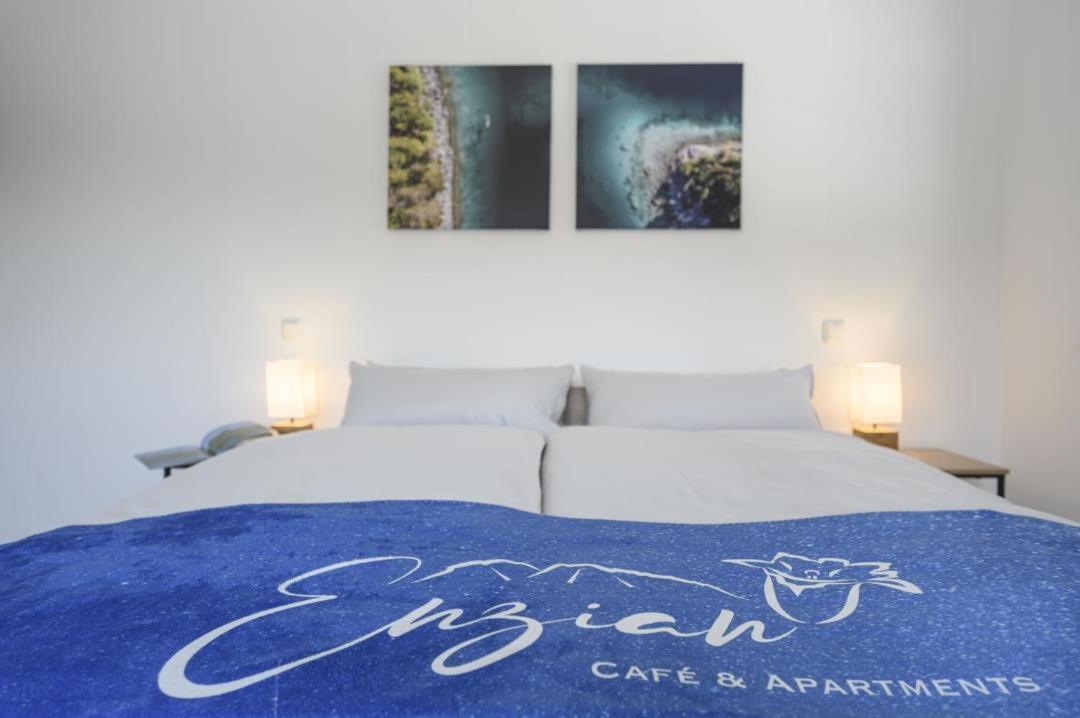Enzian Apartments 그라이나우 외부 사진